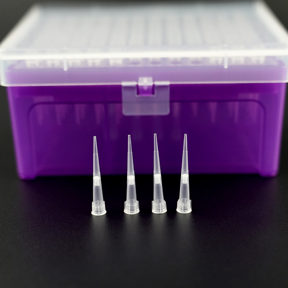 Qiujing Fără sursă de căldură în ambalaj Racked Clear Sfaturi pentru pipete de laborator cu închiriere scăzută Qiujing Fără sursă de căldură în ambalaj Racked Clear Sfaturi pentru pipete de laborator cu închiriere scăzută